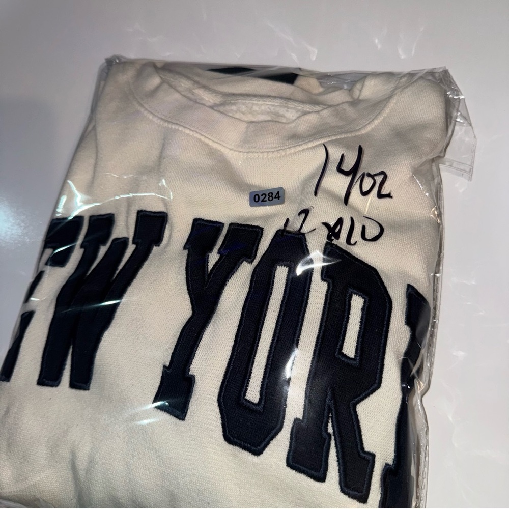 New York Popular NY Crew neck Sweater Women’s Sz M Cotton Polyester Navy & White - Picture 8 of 8